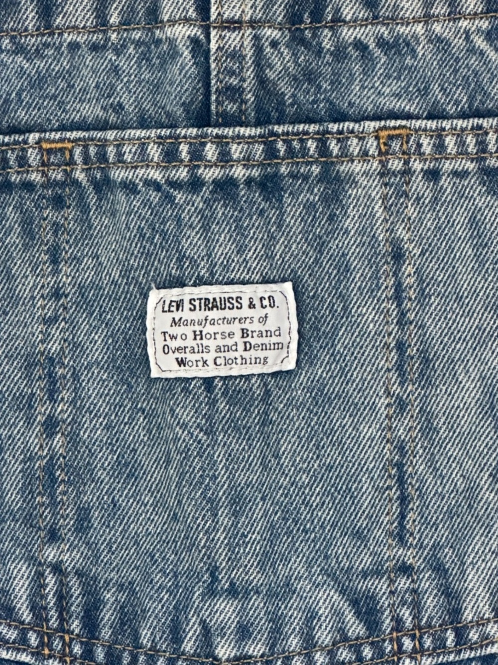 Levi's Full-Length Baggy Overalls - Size Small - Picture 5 of 10